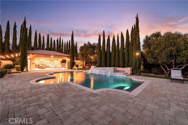 6197 Greenwood Place, Rancho Cucamonga CA: https://media.crmls.org/medias/bc01e082-24a4-4ef7-b432-457054ea5b99.jpg