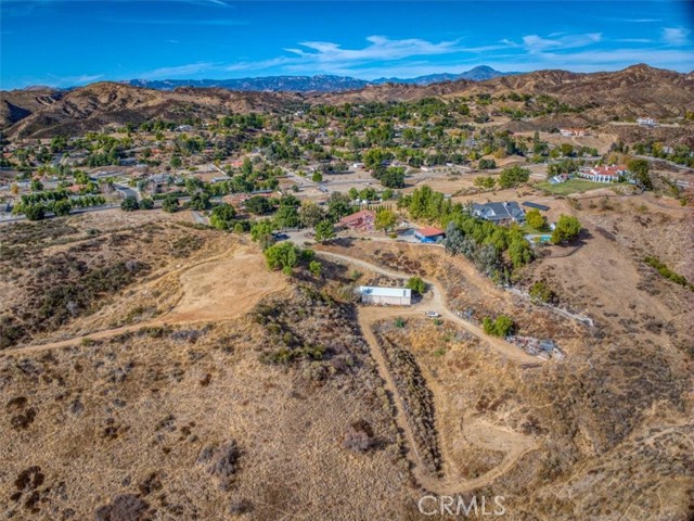 Detail Gallery Image 6 of 31 For 30406 Romero Canyon Rd, Castaic,  CA 91384 - 3 Beds | 3/1 Baths