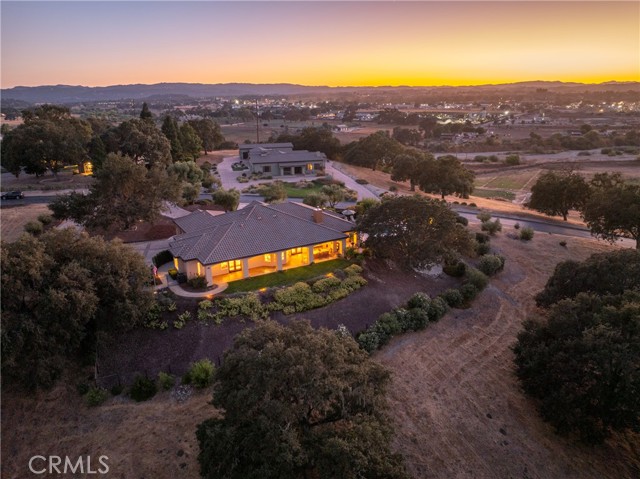 Detail Gallery Image 1 of 68 For 2174 Lake Ysabel Rd, Templeton,  CA 93465 - 3 Beds | 2/1 Baths