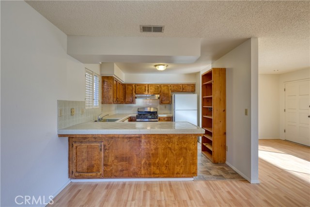 Detail Gallery Image 10 of 22 For 1438 15th Street, Los Osos,  CA 93402 - 2 Beds | 2 Baths