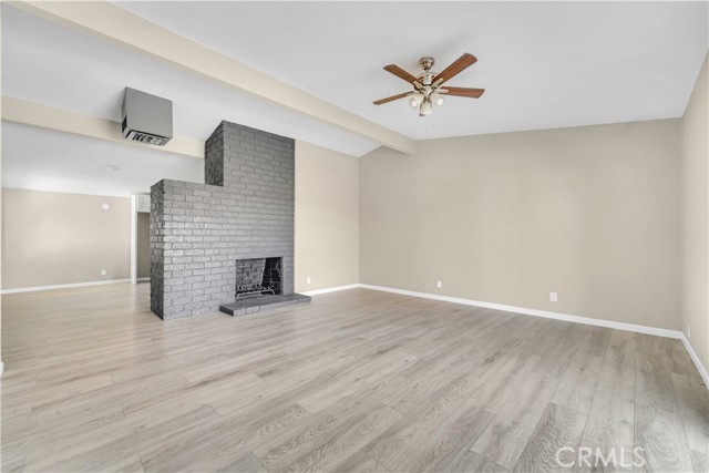 Detail Gallery Image 5 of 17 For 1041 W Avenue H2, Lancaster,  CA 93534 - 4 Beds | 2 Baths