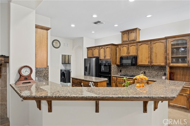 Detail Gallery Image 21 of 33 For 9905 Lightner Way, Bakersfield,  CA 93311 - 3 Beds | 2/1 Baths