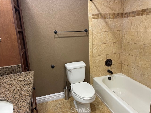 2580 Homestead Road, Santa Clara CA: https://media.crmls.org/medias/bc0674de-495f-4f8f-8018-d3819451f97b.jpg