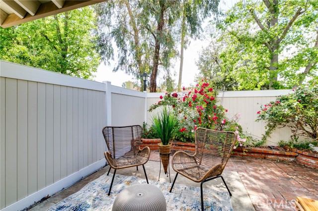 Detail Gallery Image 27 of 29 For 1327 Solera Ln #6,  Diamond Bar,  CA 91765 - 2 Beds | 3 Baths