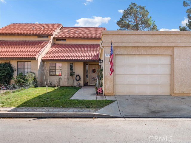 Detail Gallery Image 9 of 53 For 19103 Frances, Apple Valley,  CA 92308 - 2 Beds | 2 Baths