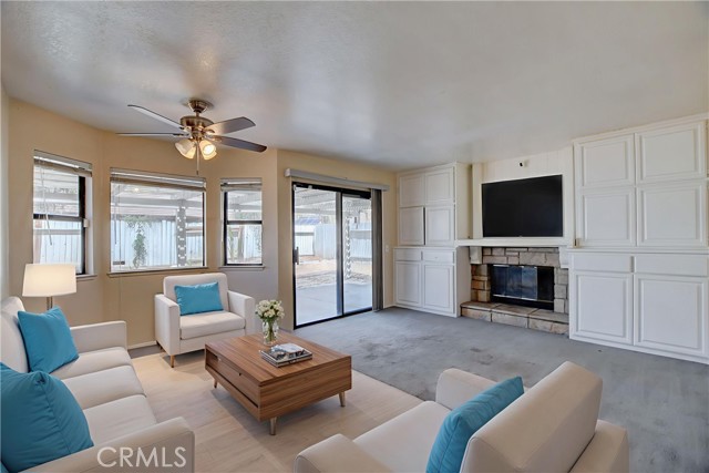 Image 21 of 52 For 681 Goldenrod Street