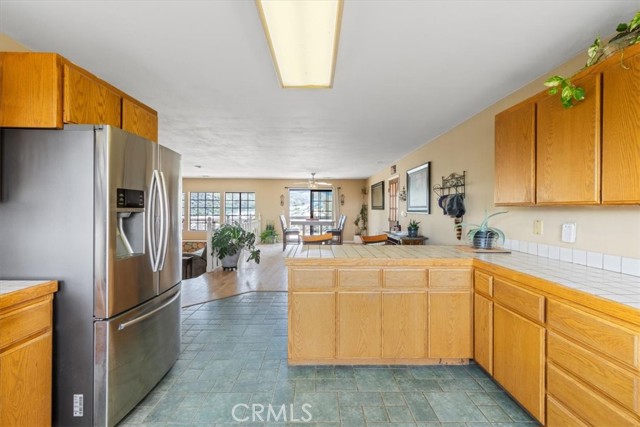 770 Roads End, Lebec CA: https://media.crmls.org/medias/bc07d04e-c5d2-4ece-a642-f9d592d7f32d.jpg