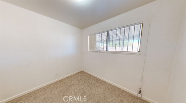 Detail Gallery Image 16 of 19 For 38539 35th St, Palmdale,  CA 93550 - 4 Beds | 2 Baths