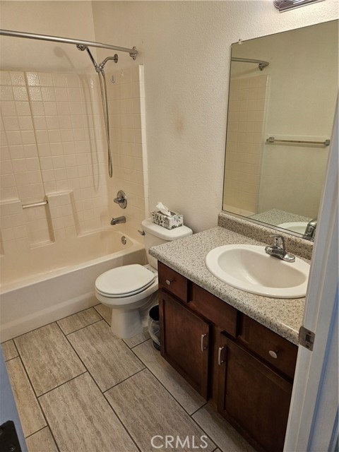 Detail Gallery Image 9 of 23 For 2133 Blossom Ave, Corning,  CA 96021 - 3 Beds | 2 Baths