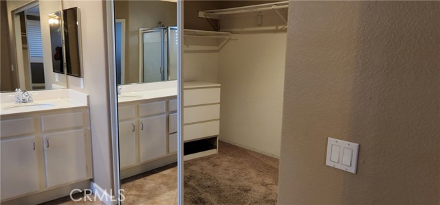 Detail Gallery Image 14 of 19 For 5604 Alexandria Ave, Corona,  CA 92880 - 4 Beds | 2/1 Baths