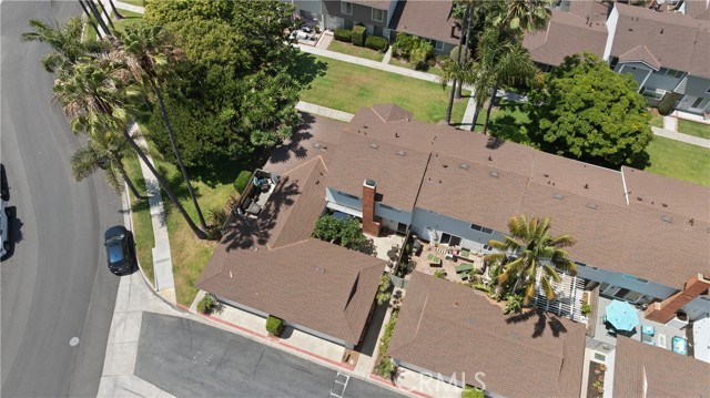 8195 Pawtucket Drive, Huntington Beach CA: https://media.crmls.org/medias/bc09136c-cc12-4459-b773-020a48444474.jpg
