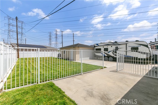 Detail Gallery Image 22 of 31 For 5737 Rocket St, Lakewood,  CA 90713 - 2 Beds | 1 Baths