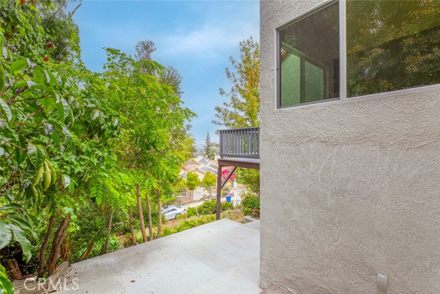Detail Gallery Image 41 of 47 For 11605 Sunshine, Studio City,  CA 91604 - 2 Beds | 2 Baths