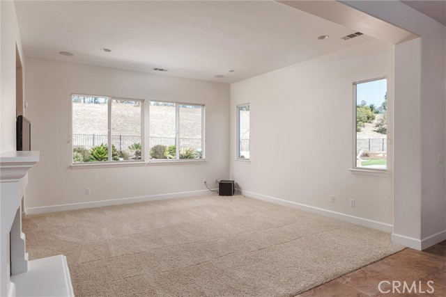 Detail Gallery Image 8 of 41 For 1270 Coloma Ln, Nipomo,  CA 93444 - 4 Beds | 2/2 Baths
