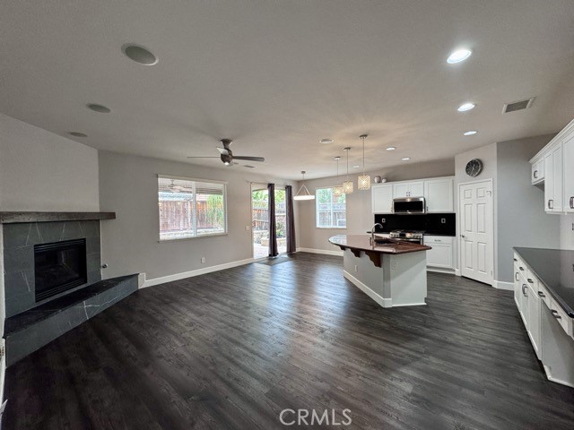 Detail Gallery Image 11 of 51 For 35889 Wolverine Ln, Murrieta,  CA 92563 - 3 Beds | 3 Baths