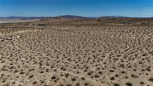 Detail Gallery Image 2 of 16 For 774 Manzanita Rd, Johnson Valley,  CA 92285 - – Beds | – Baths