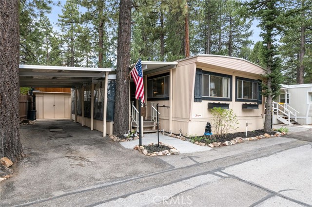 Detail Gallery Image 13 of 30 For 475 Thrush Dr #24,  Big Bear Lake,  CA 92315 - 2 Beds | 2 Baths