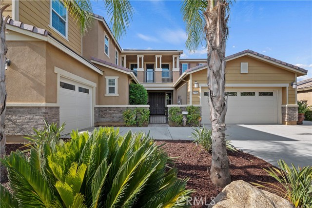 Detail Gallery Image 7 of 72 For 13852 Grapefruit Ct, Riverside,  CA 92503 - 5 Beds | 3/1 Baths