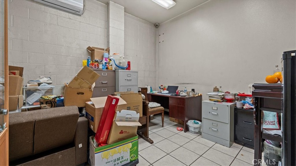 MLS #CV26003816 image #4