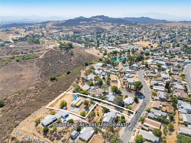 33310 Homestead Lane, Wildomar CA: https://media.crmls.org/medias/bc0d0f96-b520-4aee-8c86-fd6e2bdf1fc1.jpg