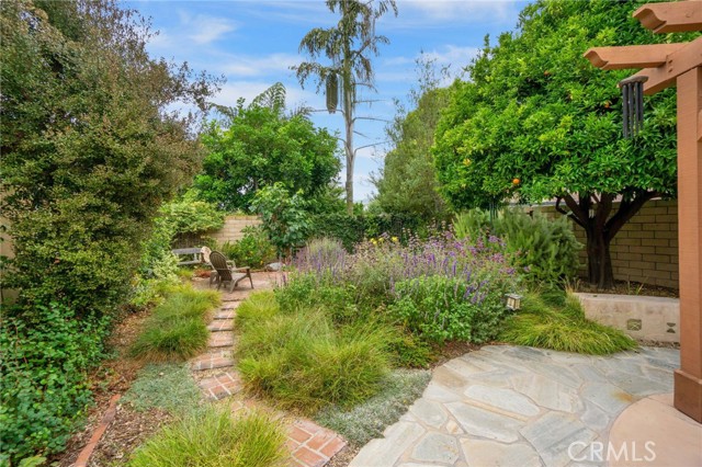 Detail Gallery Image 27 of 30 For 9911 Constitution Dr, Huntington Beach,  CA 92646 - 4 Beds | 2 Baths