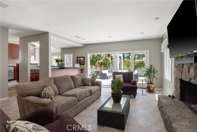 3504 Laurel Avenue, Manhattan Beach, California 90266, 3 Bedrooms Bedrooms, ,3 BathroomsBathrooms,Residential,Sold,Laurel,SB21071464