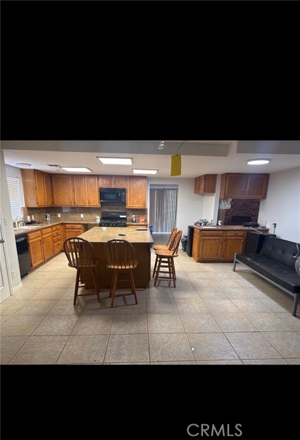 Detail Gallery Image 7 of 10 For 33125 Big Springs, Acton,  CA 93510 - 4 Beds | 3 Baths