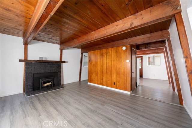 42641 Falcon Avenue, Big Bear Lake CA: https://media.crmls.org/medias/bc0de69a-cd64-4bdf-bd5e-d6c21b455046.jpg