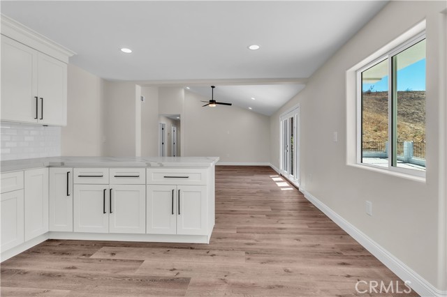 Detail Gallery Image 14 of 45 For 12524 Chanute St, Pacoima,  CA 91331 - 3 Beds | 3 Baths