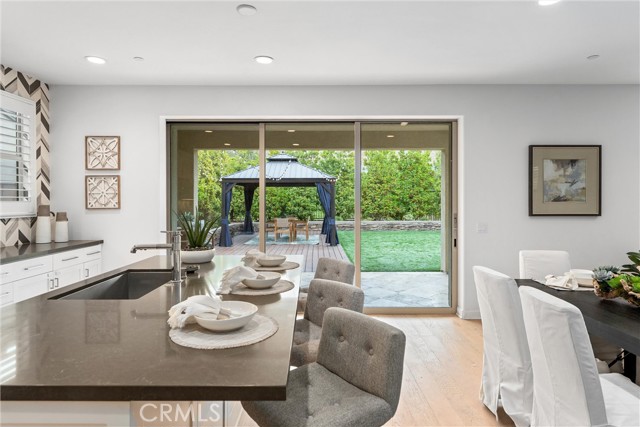 287 Barnes Road, Tustin CA: https://media.crmls.org/medias/bc0e6a6e-de20-43f0-8703-9d1606c3ab64.jpg