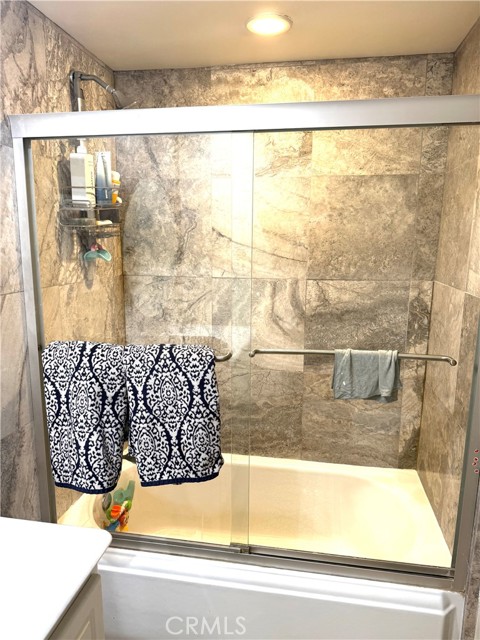 Detail Gallery Image 11 of 23 For 13851 Gimbert, Santa Ana,  CA 92705 - 3 Beds | 2 Baths