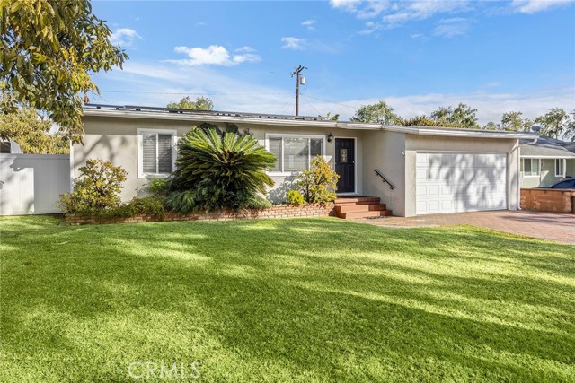 Detail Gallery Image 3 of 25 For 1030 Vernon St, La Habra,  CA 90631 - 2 Beds | 2 Baths