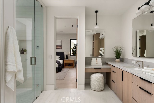 Detail Gallery Image 12 of 21 For 2501 Seaview Ave, Corona Del Mar,  CA 92625 - 4 Beds | 4/1 Baths