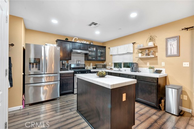 Detail Gallery Image 12 of 31 For 1418 Mandarin, Madera,  CA 93638 - 4 Beds | 2/1 Baths