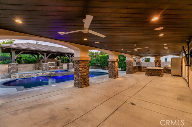 Image 37 of 75 For 8075 Terraza Court