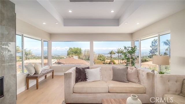 27333 Rainbow Ridge Road, Palos Verdes Peninsula, California 90274, 4 Bedrooms Bedrooms, ,3 BathroomsBathrooms,Residential,Sold,Rainbow Ridge,SB22081661