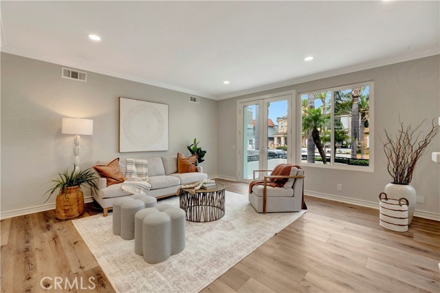 311 22nd Street, Huntington Beach CA: https://media.crmls.org/medias/bc11ec86-6d17-4062-94fd-5f83a1bf284e.jpg