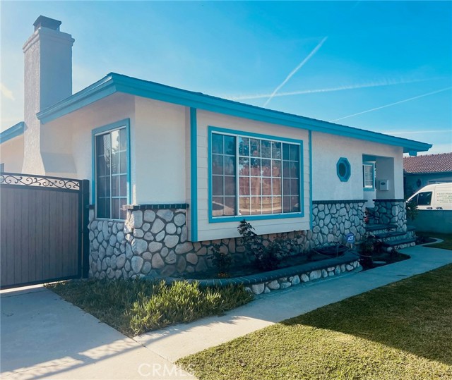 12216 Old River School Road, Downey, California 90242, 3 Bedrooms Bedrooms, ,2 BathroomsBathrooms,Single Family Residence,For Sale,Old River School,PW24076099