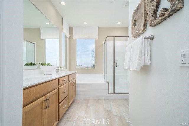 Detail Gallery Image 32 of 44 For 3677 S Bearberry Ave, Ontario,  CA 91761 - 5 Beds | 3 Baths