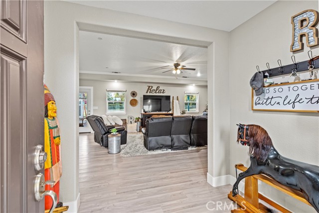 678 Colusa, Gridley CA: https://media.crmls.org/medias/bc12b31c-b9db-475a-b766-556eb4ef0fe9.jpg