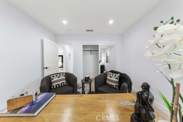 Detail Gallery Image 36 of 53 For 5700 Vista Del Monte, Sherman Oaks,  CA 91411 - 3 Beds | 2 Baths