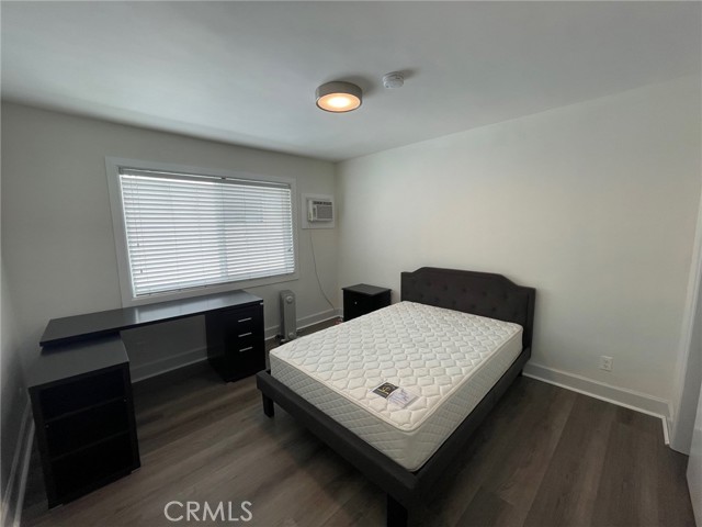 Detail Gallery Image 6 of 13 For 1250 W 37th St #8,  Los Angeles,  CA 90007 - 2 Beds | 1 Baths