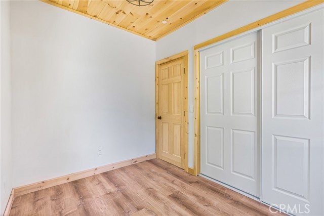 33149 Holcomb Creek Drive, Green Valley Lake CA: https://media.crmls.org/medias/bc179086-7e2c-47d0-848a-a6e4ceebc4ba.jpg