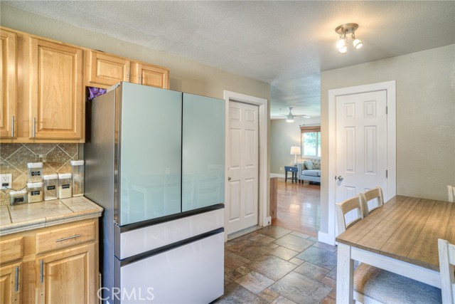 Detail Gallery Image 4 of 33 For 30 Acacia Ave, Oroville,  CA 95966 - 3 Beds | 2 Baths