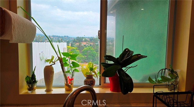 787 Terrace 49, Los Angeles CA: https://media.crmls.org/medias/bc19c932-5308-4f4a-a241-f4bdb56067f1.jpg