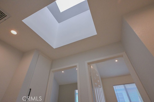 15111 Freeman Avenue, Lawndale CA: https://media.crmls.org/medias/bc1a1614-ce5e-4fd0-b10e-32045aaf8a72.jpg