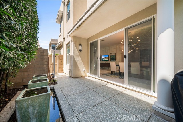 Detail Gallery Image 15 of 67 For 814 Beacon, Irvine,  CA 92618 - 3 Beds | 2/1 Baths