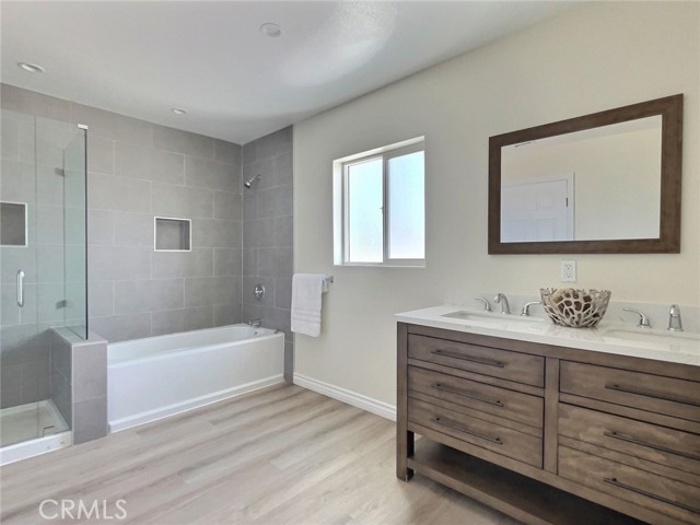 378 W Rosa Parks Road, Palm Springs CA: https://media.crmls.org/medias/bc1b067e-b89a-43e2-b647-c2d45ef102a1.jpg