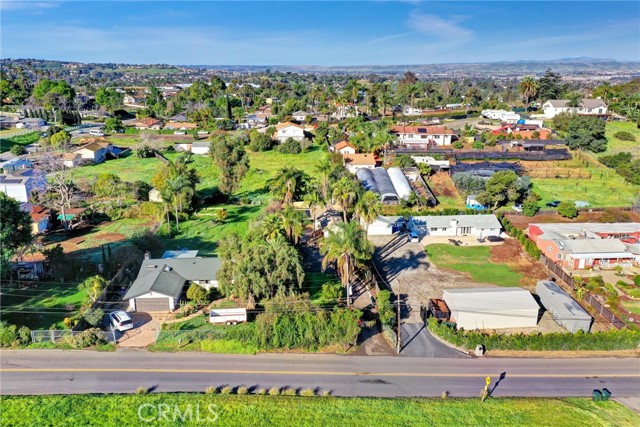 Detail Gallery Image 43 of 45 For 2428 Hutchison St, Vista,  CA 92084 - 3 Beds | 2/1 Baths
