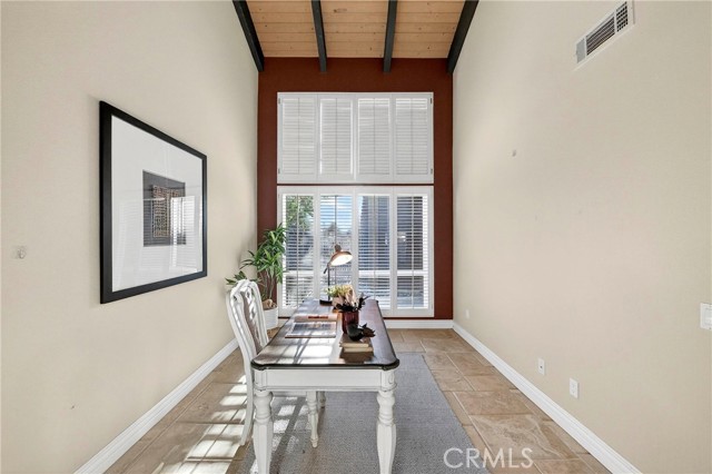 Detail Gallery Image 17 of 49 For 453 Pinehurst Ct, Fullerton,  CA 92835 - 3 Beds | 3 Baths